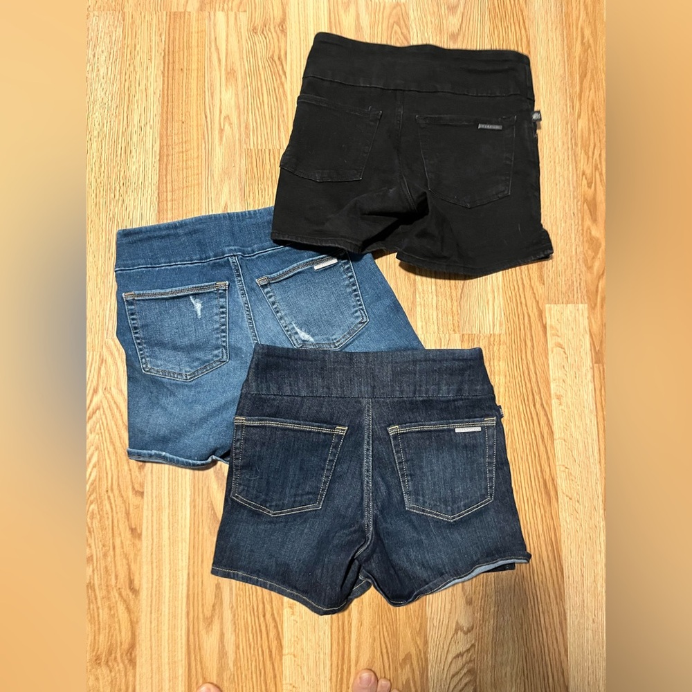Rock & Republic Denim RX Jeans shorts size 6 , three pair